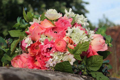 Atelier 'j'apprends à faire un magnifique bouquet de renoncules